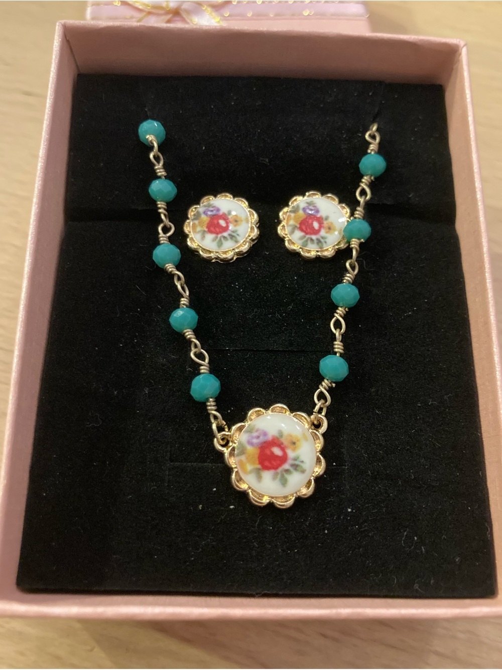 Plunder Gold-Tone Floral Pendant Necklace and Studs with Turquoise Beads